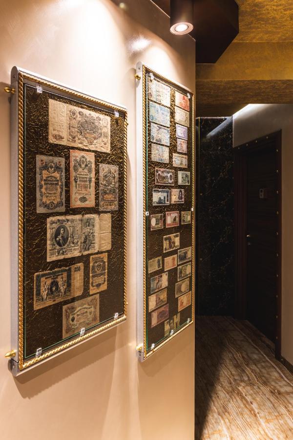 Hidden Bank: Cash Apartman Plovdiv Kültér fotó